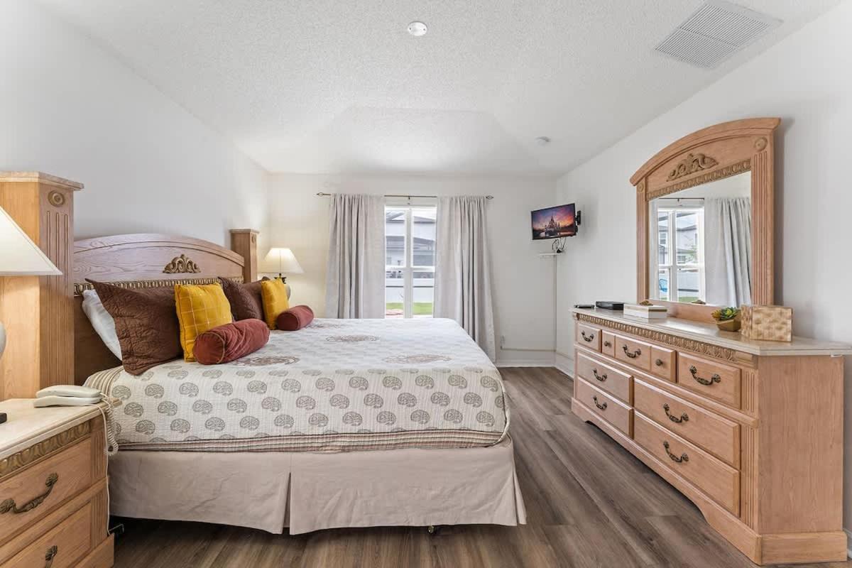 4 Bedroom No Carpet Just Remodeled Unit Sr1205 Kissimmee Exterior photo